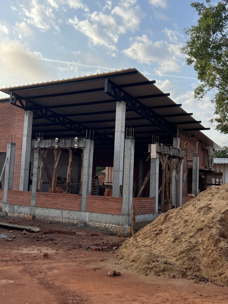 Office building of the Alsina plant under construction
